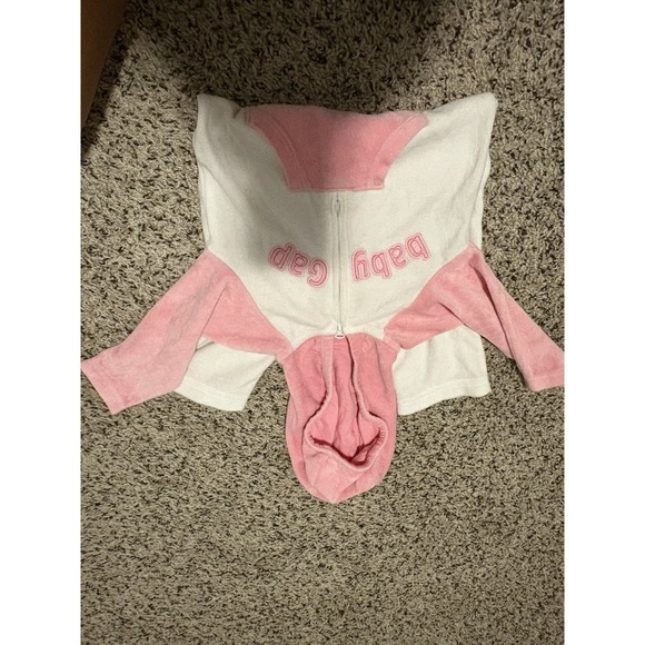 GAP Other - Baby Gap Full Body Suit Vintage 6-9 Months